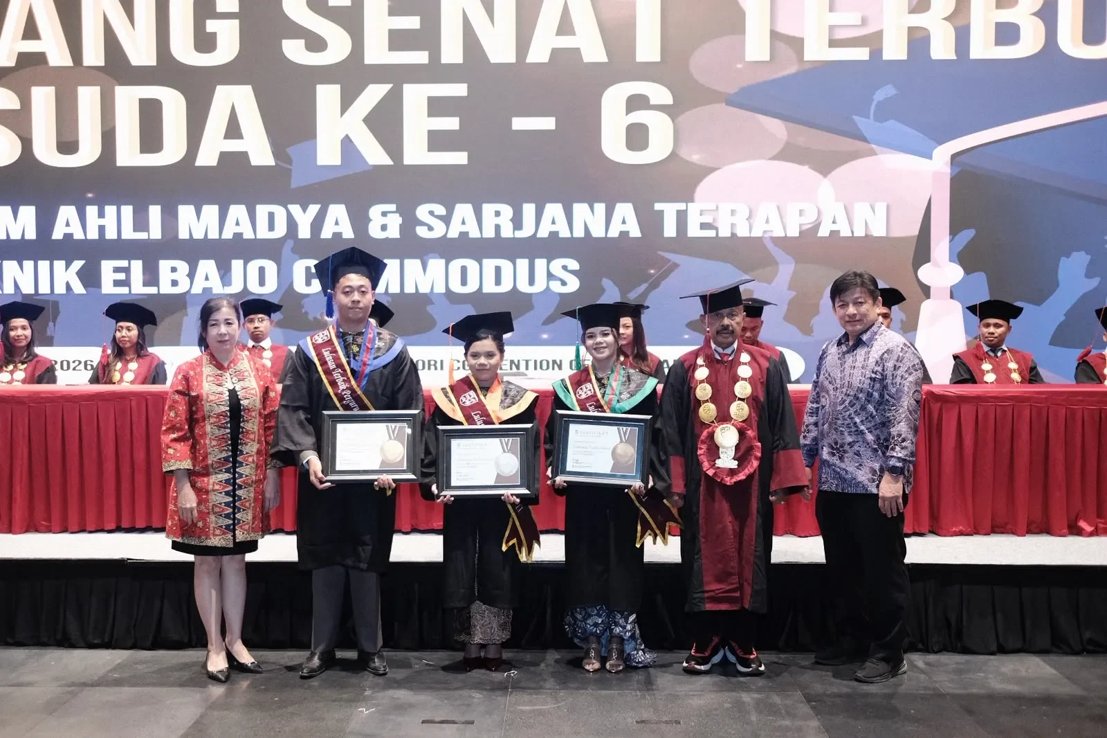 Politeknik eLBajo Commodus Wisuda 134 Lulusan, 53 Persen Telah Bekerja 3